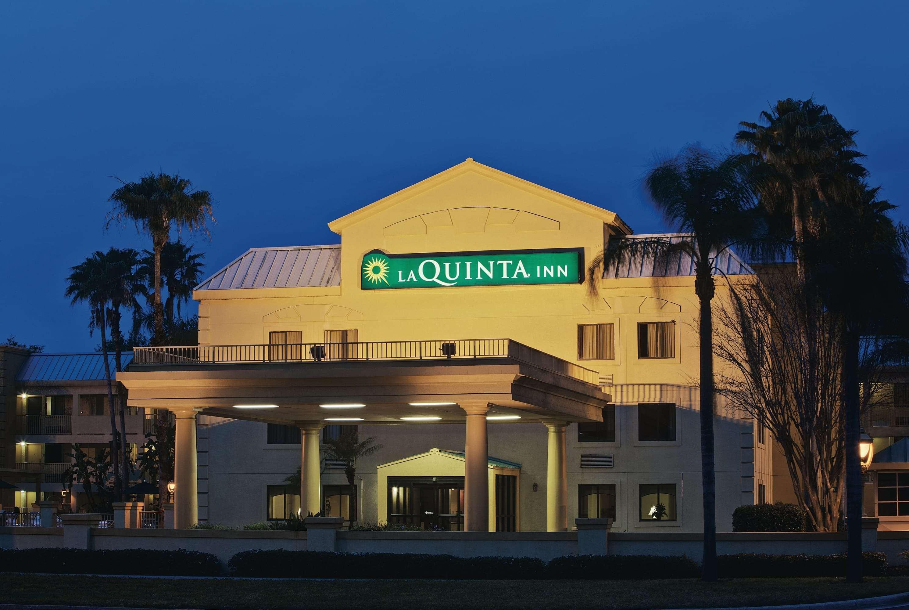 La Quinta Inn By Wyndham Tampa Near Busch Gardens Buitenkant foto