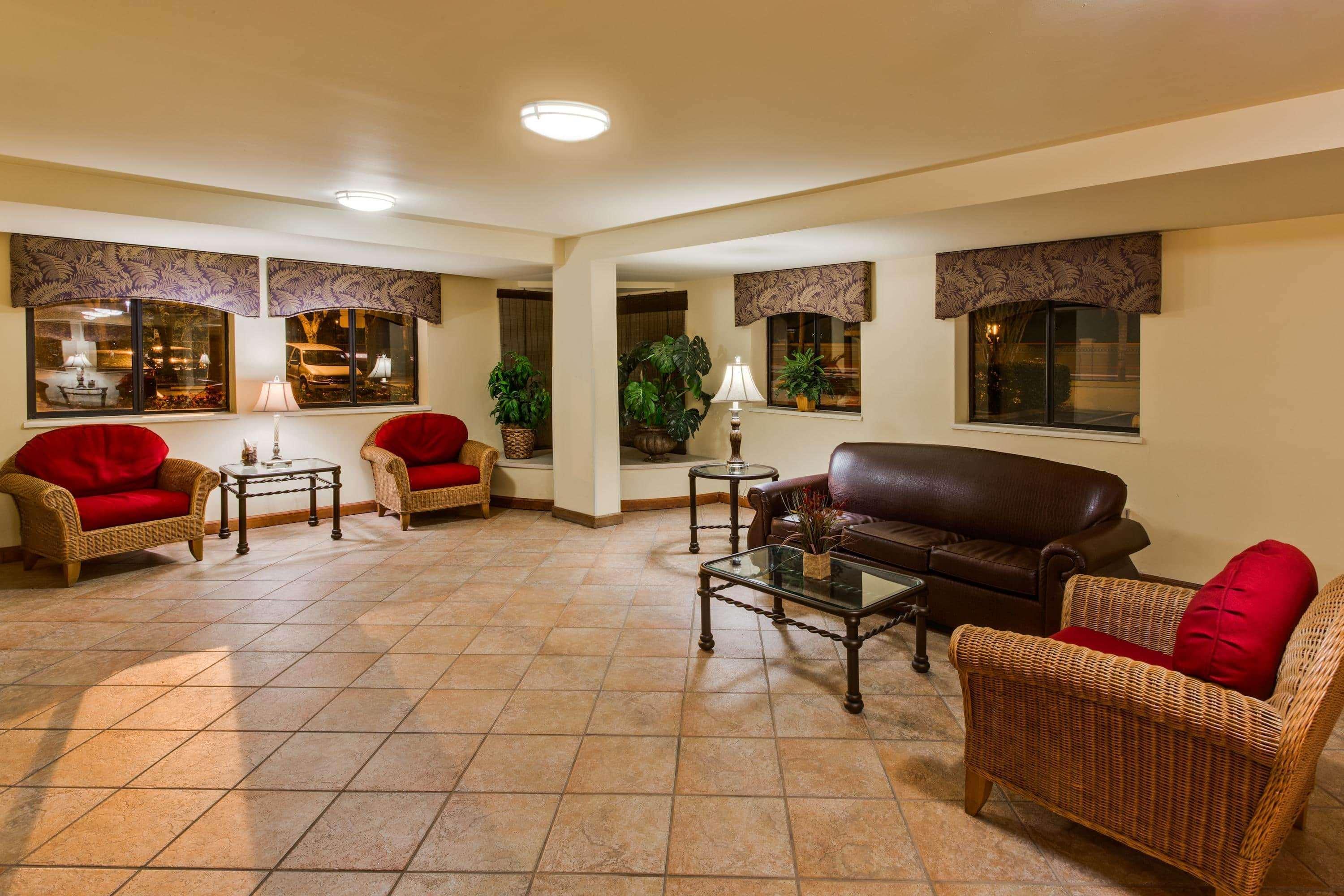 La Quinta Inn By Wyndham Tampa Near Busch Gardens Buitenkant foto