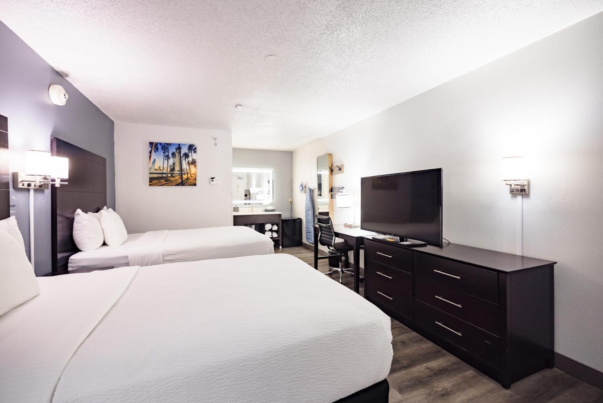 La Quinta Inn By Wyndham Tampa Near Busch Gardens Buitenkant foto